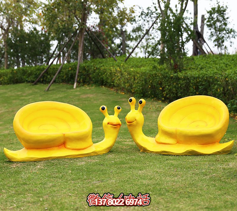公園草坪玻璃鋼彩繪黃色蝸牛座椅 公園草坪玻璃鋼彩繪黃色蝸牛座椅